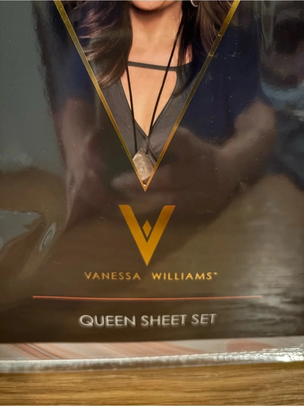 Vanessa Williams White Queen Sheet Set in